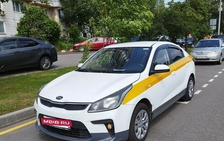 KIA Rio IV, 2018 год, 770 000 рублей, 4 фотография