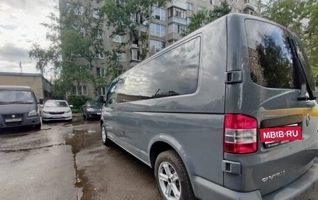 Volkswagen Caravelle T5, 2013 год, 2 500 000 рублей, 5 фотография