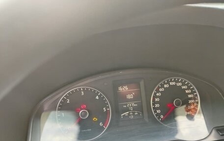 Volkswagen Caravelle T5, 2013 год, 2 500 000 рублей, 15 фотография