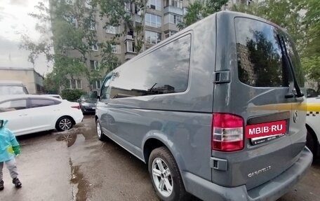 Volkswagen Caravelle T5, 2013 год, 2 500 000 рублей, 6 фотография