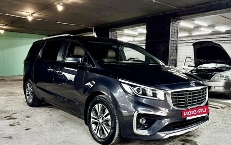 KIA Carnival III, 2019 год, 1 998 000 рублей, 3 фотография