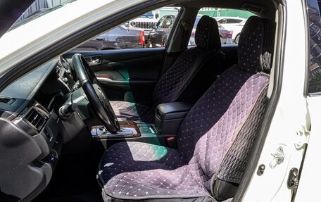 Toyota Camry, 2015 год, 1 920 000 рублей, 10 фотография