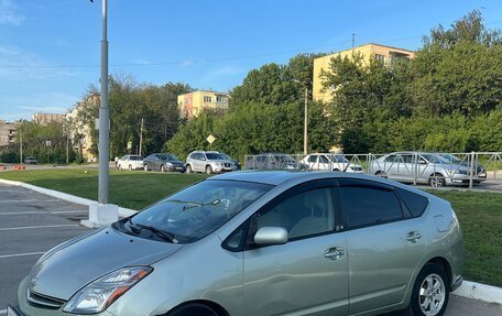 Toyota Prius, 2008 год, 560 000 рублей, 3 фотография