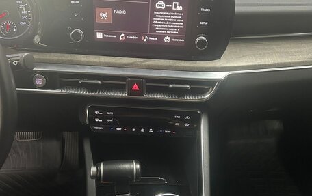 KIA K5, 2021 год, 2 690 000 рублей, 22 фотография