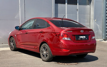 Hyundai Solaris II рестайлинг, 2013 год, 730 000 рублей, 6 фотография
