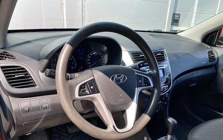 Hyundai Solaris II рестайлинг, 2013 год, 730 000 рублей, 9 фотография