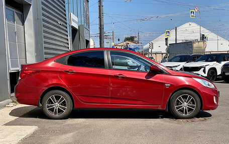 Hyundai Solaris II рестайлинг, 2013 год, 730 000 рублей, 8 фотография