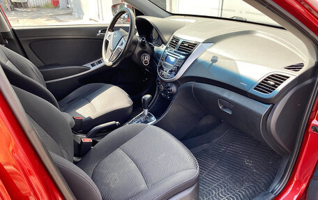Hyundai Solaris II рестайлинг, 2013 год, 730 000 рублей, 13 фотография