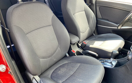 Hyundai Solaris II рестайлинг, 2013 год, 730 000 рублей, 14 фотография