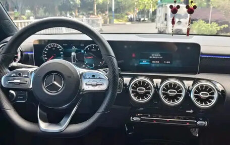 Mercedes-Benz A-Класс, 2020 год, 1 700 045 рублей, 4 фотография