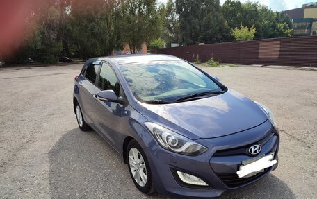 Hyundai i30 II рестайлинг, 2012 год, 880 000 рублей, 2 фотография