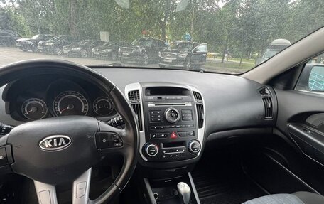 KIA cee'd I рестайлинг, 2010 год, 700 000 рублей, 5 фотография