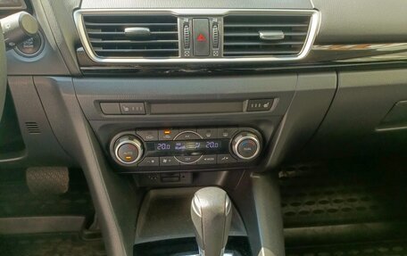 Mazda 3, 2013 год, 1 700 000 рублей, 9 фотография