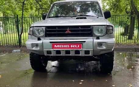 Mitsubishi Pajero III рестайлинг, 1998 год, 550 000 рублей, 1 фотография