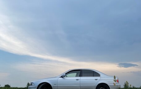 BMW 5 серия, 2001 год, 720 000 рублей, 11 фотография