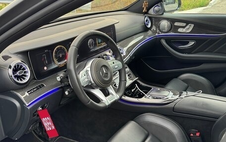 Mercedes-Benz E-Класс AMG, 2017 год, 9 200 000 рублей, 18 фотография