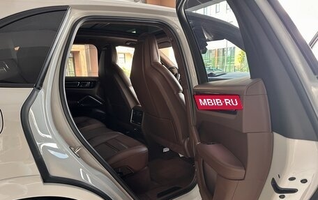 Porsche Cayenne III, 2021 год, 11 990 000 рублей, 19 фотография