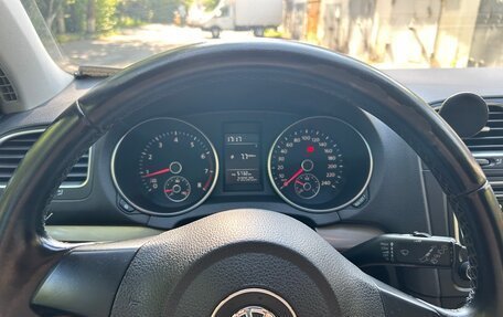 Volkswagen Golf VI, 2011 год, 830 000 рублей, 2 фотография