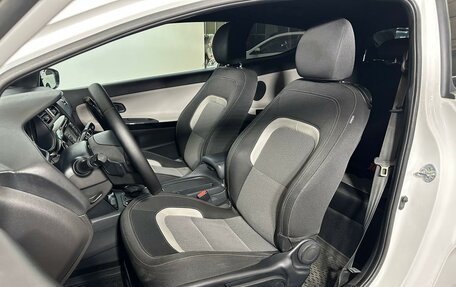 KIA cee'd III, 2015 год, 1 290 000 рублей, 9 фотография