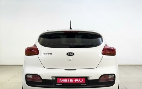KIA cee'd III, 2015 год, 1 290 000 рублей, 4 фотография