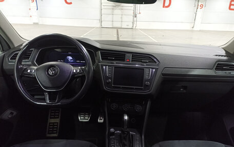 Volkswagen Tiguan II, 2017 год, 2 122 950 рублей, 14 фотография