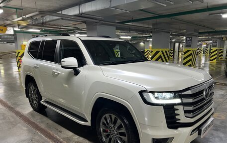 Toyota Land Cruiser, 2022 год, 11 300 000 рублей, 2 фотография