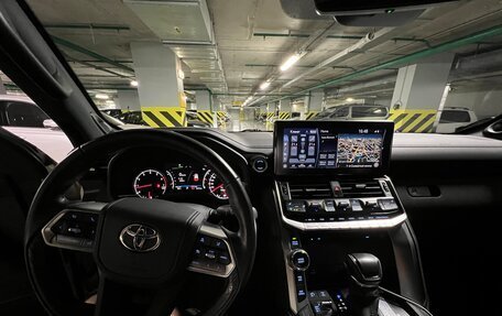 Toyota Land Cruiser, 2022 год, 11 300 000 рублей, 14 фотография