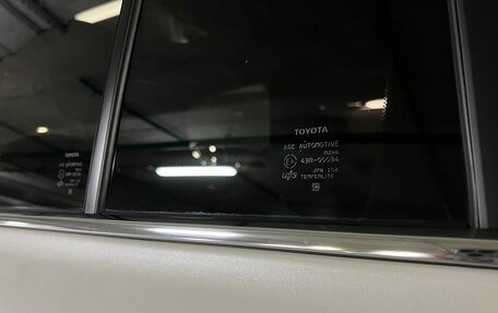 Toyota Land Cruiser, 2022 год, 11 300 000 рублей, 27 фотография