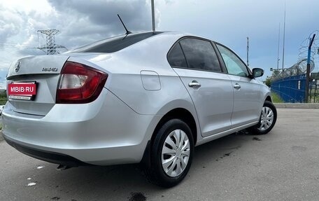 Skoda Rapid I, 2018 год, 1 075 000 рублей, 4 фотография