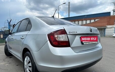 Skoda Rapid I, 2018 год, 1 075 000 рублей, 6 фотография