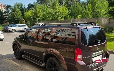 Nissan Pathfinder, 2011 год, 1 389 000 рублей, 3 фотография