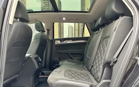 Volkswagen Teramont I, 2021 год, 3 000 000 рублей, 19 фотография