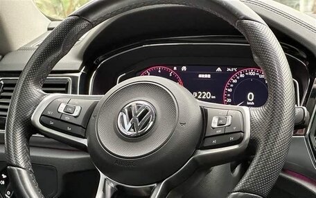 Volkswagen Teramont I, 2021 год, 3 000 000 рублей, 24 фотография