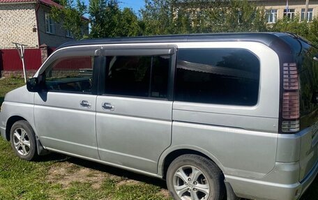 Honda Stepwgn II рестайлинг, 2004 год, 980 000 рублей, 8 фотография