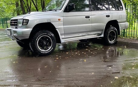 Mitsubishi Pajero III рестайлинг, 1998 год, 550 000 рублей, 2 фотография
