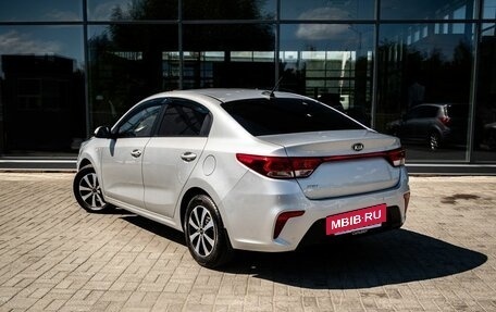 KIA Rio IV, 2019 год, 1 550 000 рублей, 6 фотография