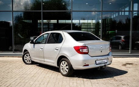 Renault Logan II, 2018 год, 650 000 рублей, 6 фотография