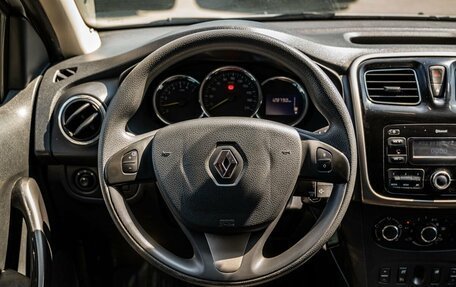 Renault Logan II, 2018 год, 650 000 рублей, 16 фотография