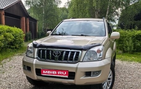 Toyota Land Cruiser Prado 120 рестайлинг, 2006 год, 1 850 000 рублей, 1 фотография