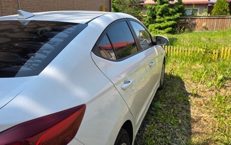 Hyundai Elantra VI рестайлинг, 2017 год, 940 000 рублей, 1 фотография