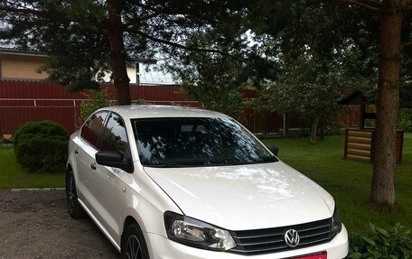 Volkswagen Polo VI (EU Market), 2019 год, 1 380 000 рублей, 1 фотография