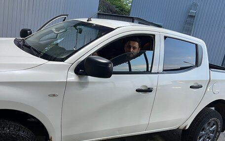 Mitsubishi L200 IV рестайлинг, 2017 год, 1 550 000 рублей, 4 фотография