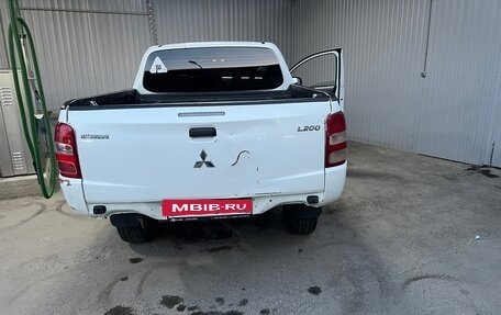 Mitsubishi L200 IV рестайлинг, 2017 год, 1 550 000 рублей, 6 фотография