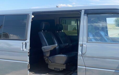 Volkswagen Transporter T4, 2000 год, 1 600 000 рублей, 4 фотография