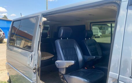 Volkswagen Transporter T4, 2000 год, 1 600 000 рублей, 8 фотография