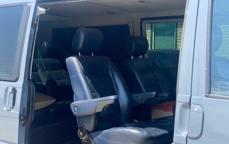 Volkswagen Transporter T4, 2000 год, 1 600 000 рублей, 13 фотография