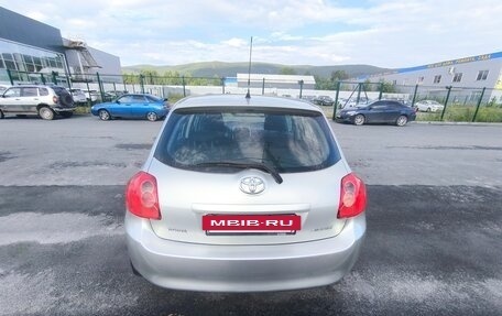 Toyota Auris II, 2007 год, 750 000 рублей, 8 фотография