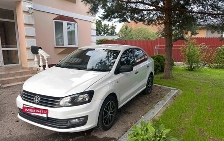Volkswagen Polo VI (EU Market), 2019 год, 1 380 000 рублей, 2 фотография