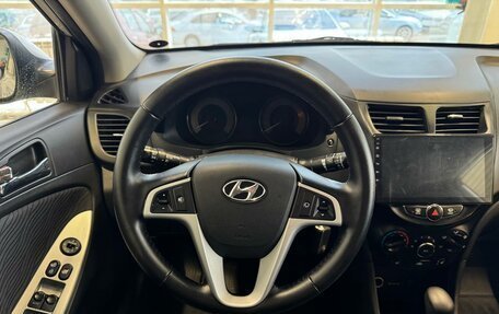 Hyundai Solaris II рестайлинг, 2011 год, 850 000 рублей, 7 фотография