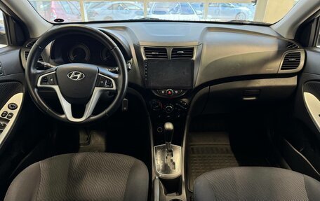 Hyundai Solaris II рестайлинг, 2011 год, 850 000 рублей, 8 фотография